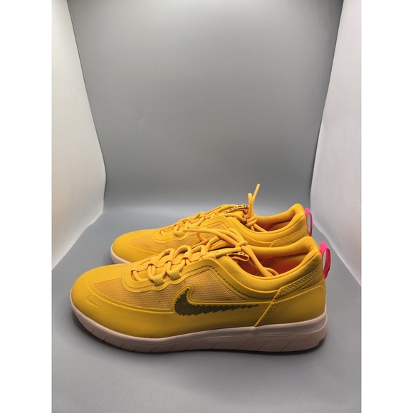 Nike SB Nyjah Free 2Pollen / Black-Pink BlastMen\'s‎ Size 7.5Women 9 CU9220-700 main image 11